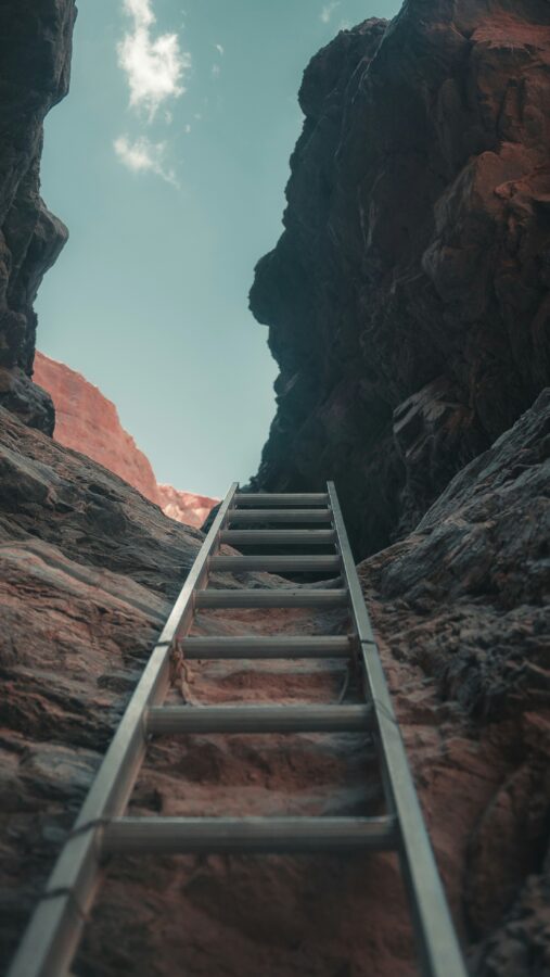 Climbing the Career Ladder: A Guide on How to Get Promoted as an SDR